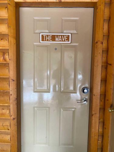 The-Wave-Bryce-Lodge-Pinewoods-Resort-35